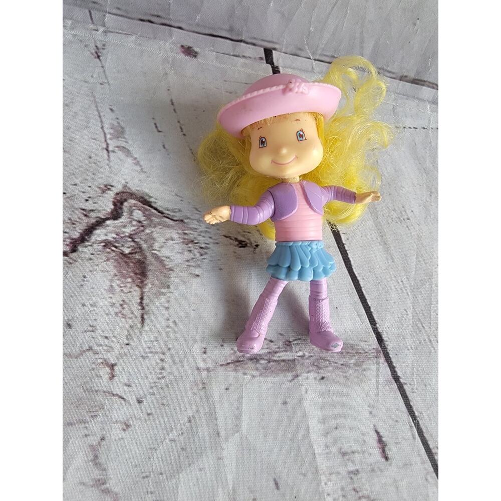 2007 McDonald's Strawberry Shortcake Happy Meal Toy Doll